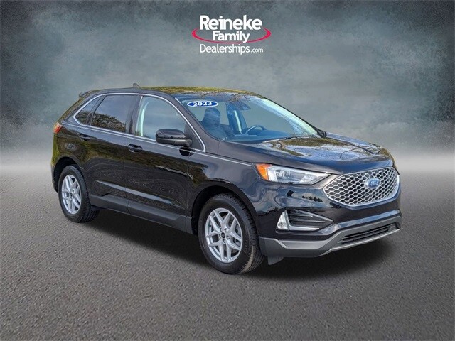 2023 Ford Edge SEL photo 3