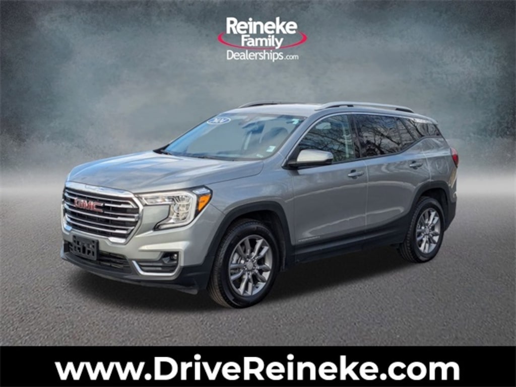 Used 2024 GMC Terrain SLT SUV