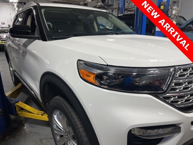 2022 Ford Explorer Limited photo 3