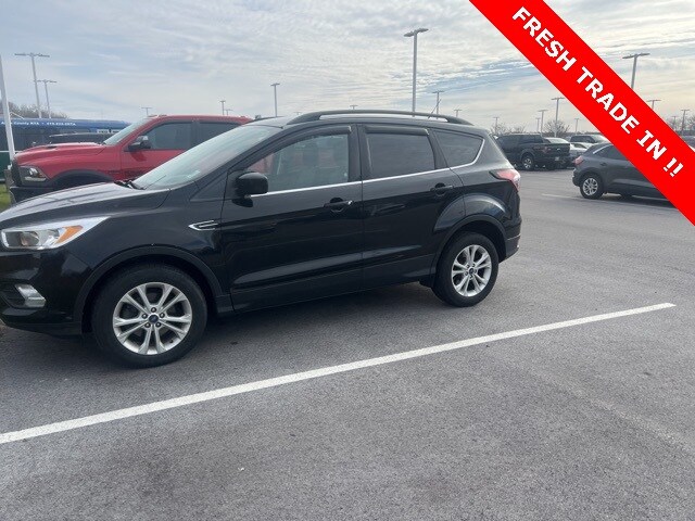 2018 Ford Escape SE photo 2