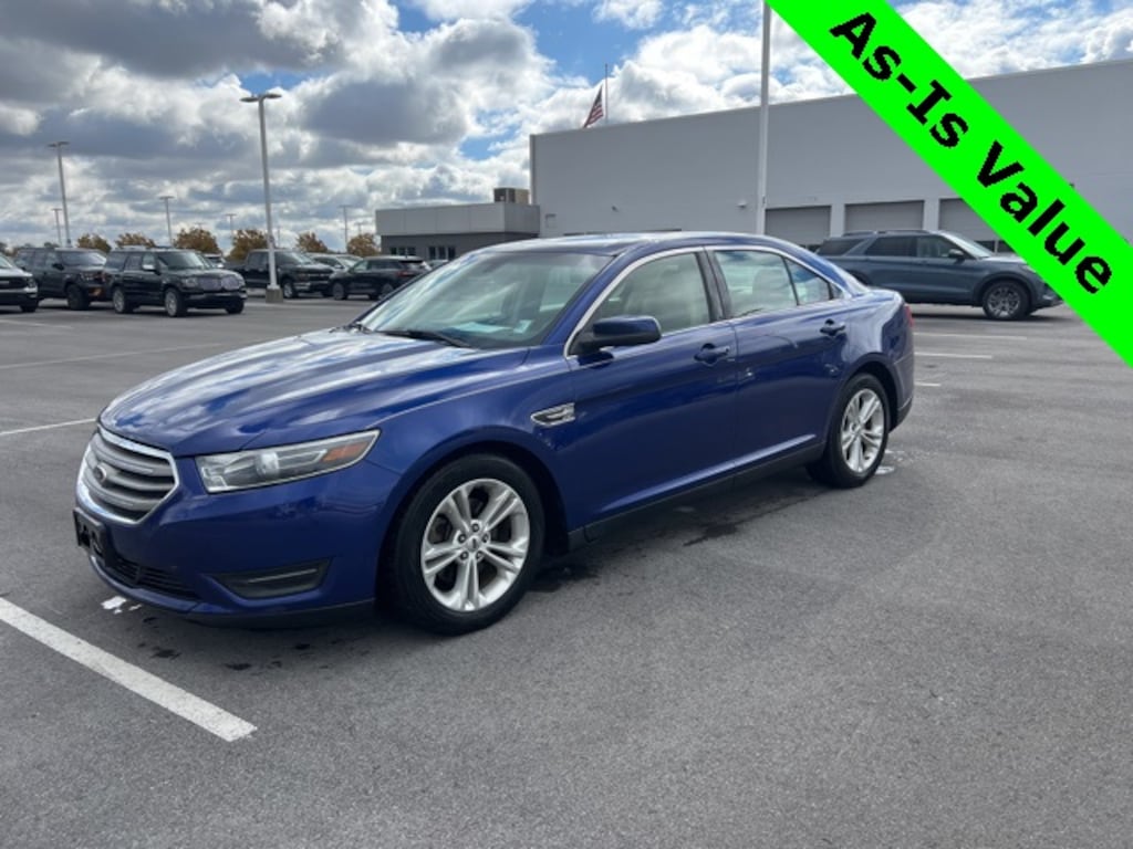 Used 2015 Ford Taurus SEL Sedan
