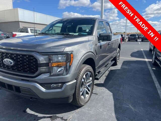 2023 Ford F-150 XL photo 3