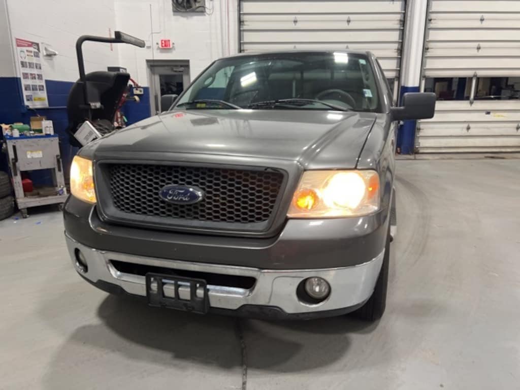 Used 2006 Ford F-150 XL Truck