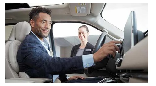  Join the program designed to celebrate Lincoln owners.