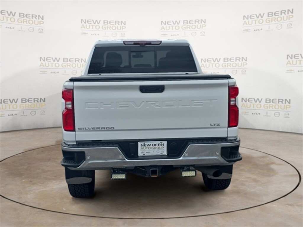 Used 2022 Chevrolet Silverado 2500 HD LTZ Truck