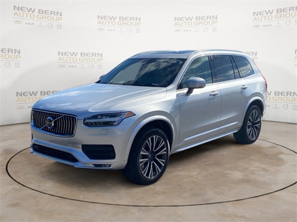 Used 2022 Volvo XC90 T6 AWD Momentum 6 Seater SUV
