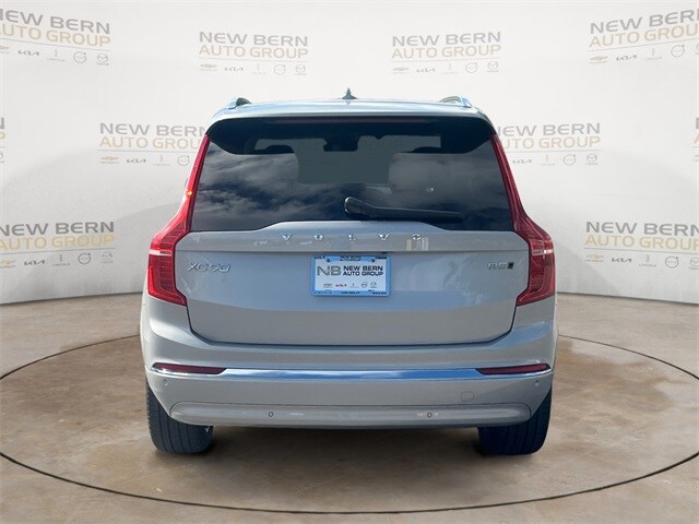 2024 Volvo XC90 B5 Plus photo 4