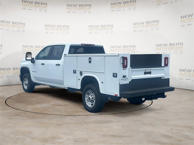 2024 Chevrolet Silverado 2500HD Work Truck photo 2