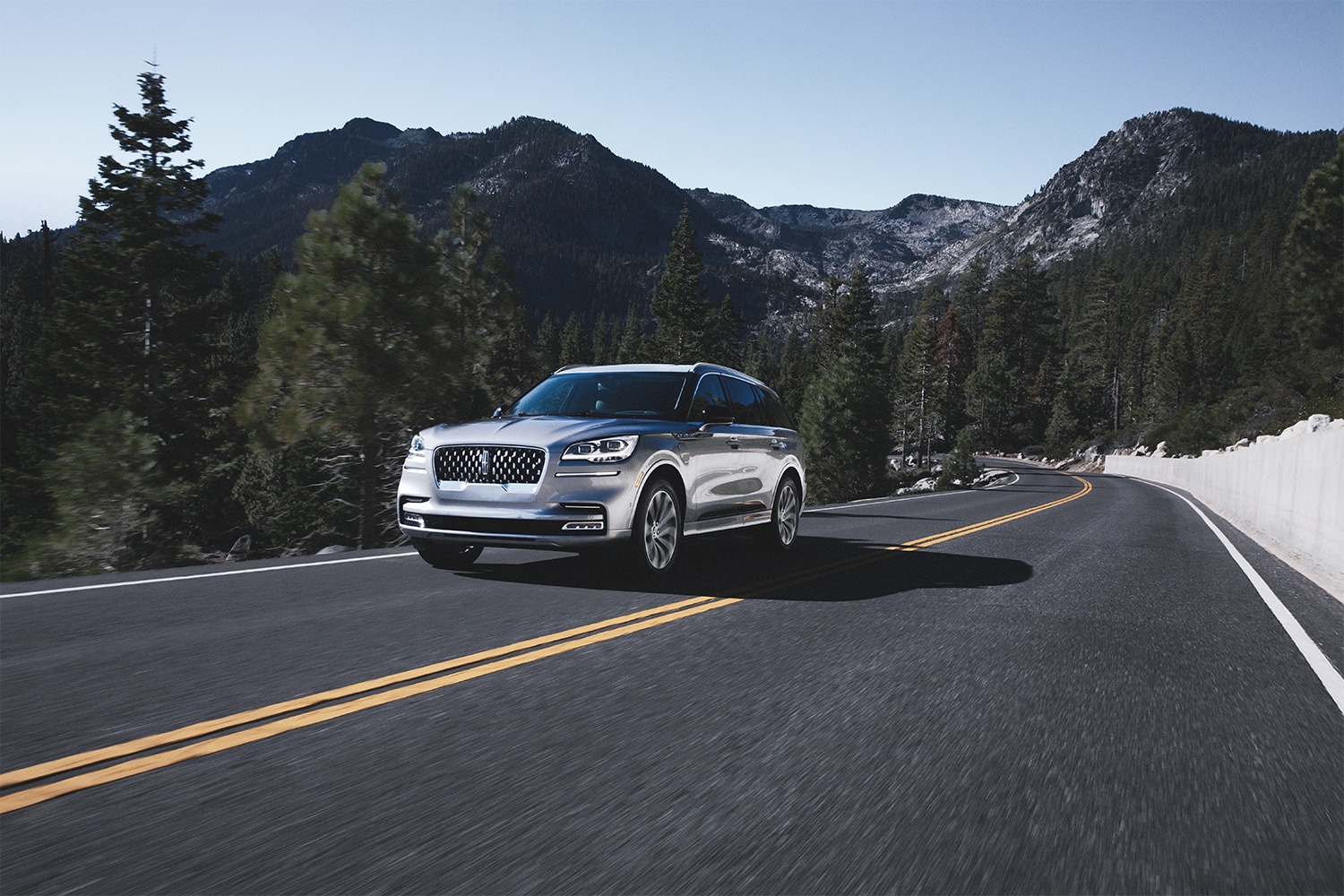 Lincoln of New Bern is a luxury car dealership near Jacksonville NC | 2020 Lincoln Aviator through the mountains