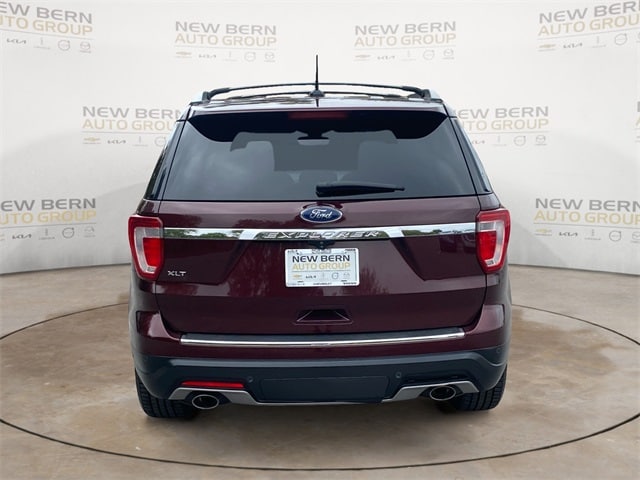 2018 Ford Explorer XLT photo 4