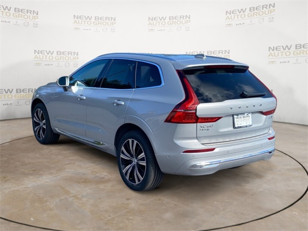 Used 2023 Volvo XC60 B5 AWD Plus Bright SUV
