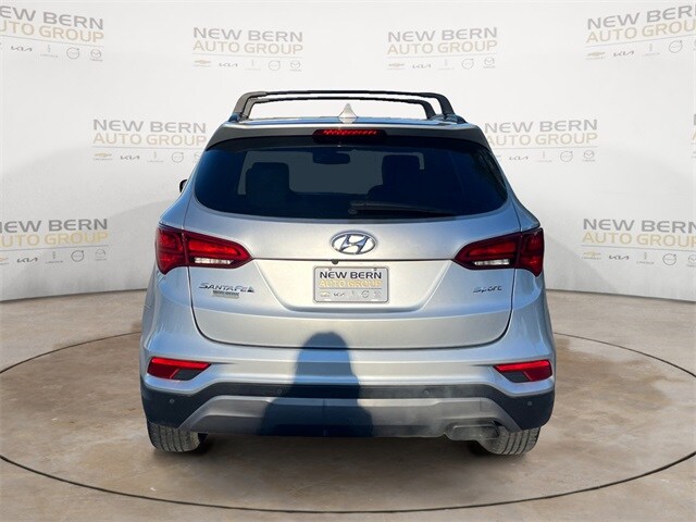 2017 Hyundai Santa Fe Sport photo 4