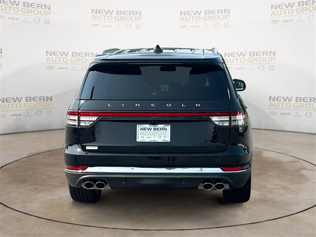 2025 Lincoln Aviator Reserve photo 4