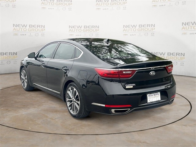 2019 Kia Cadenza Technology photo 2