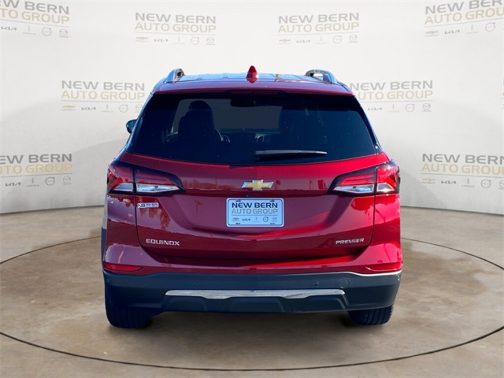 Used 2023 Chevrolet Equinox Premier SUV