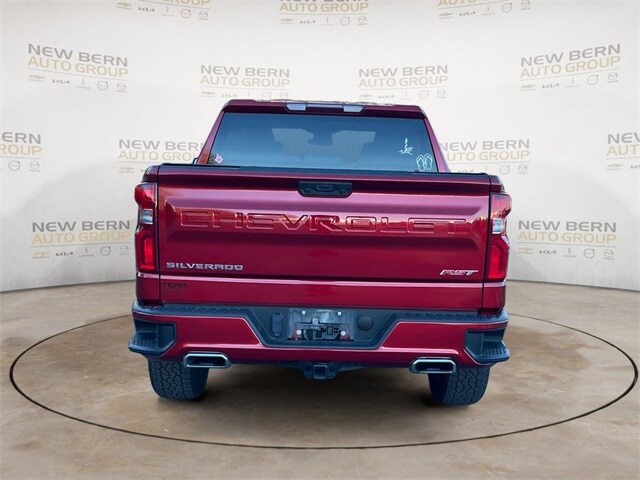 2024 Chevrolet Silverado 1500 RST photo 4