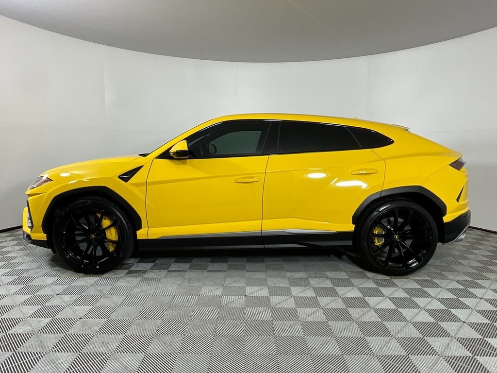 Used 2022 Lamborghini Urus Base SUV