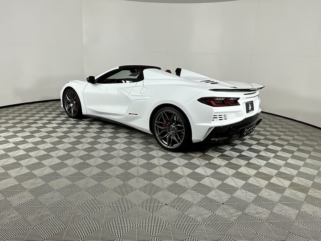 Used 2024 Chevrolet Corvette Z06 Convertible