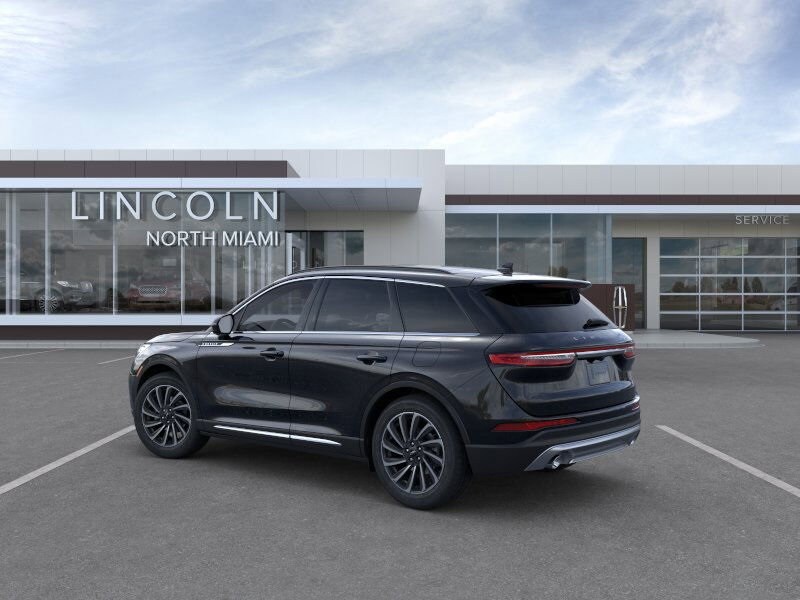 2025 Lincoln Corsair Reserve photo 4