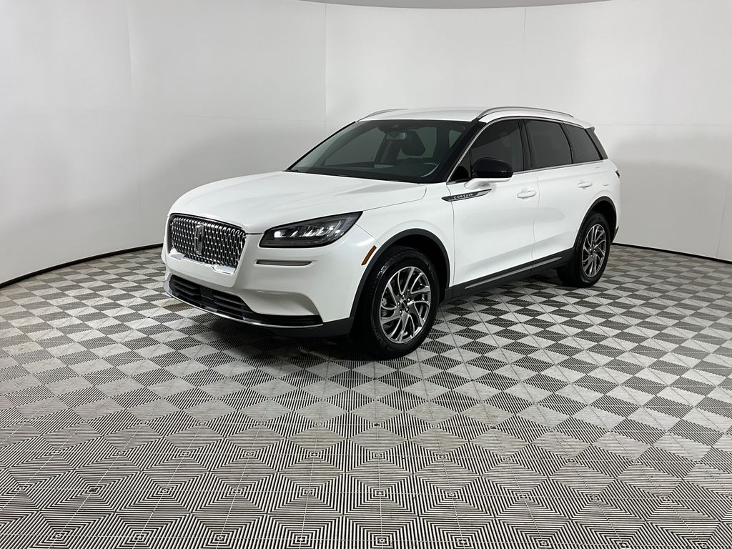 2022 Lincoln Corsair Base