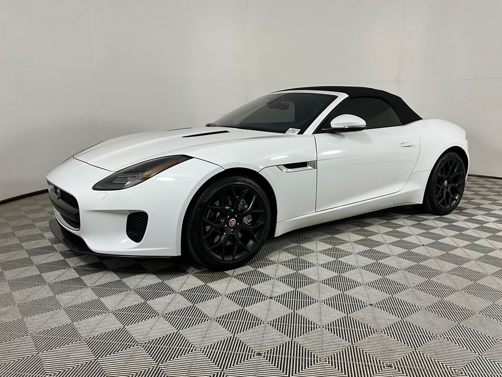 2020 Jaguar F-TYPE Convertible 296hp's photo