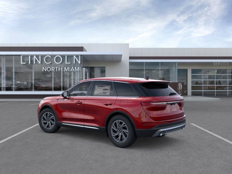 2025 Lincoln Corsair Premiere photo 3