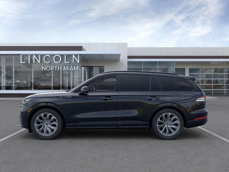 2025 Lincoln Aviator Premiere photo 3