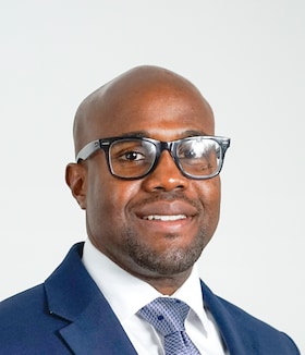 Staff member Mario Joseph from 58ebaa728346