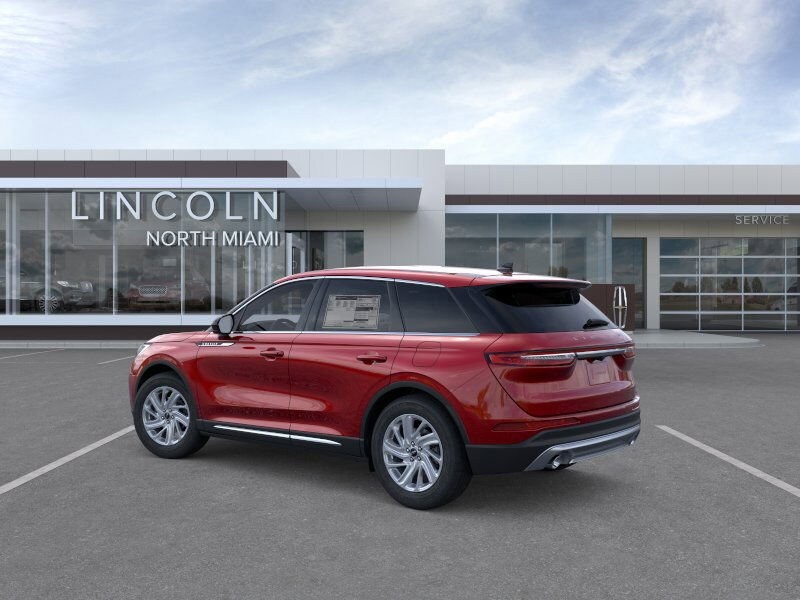 2025 Lincoln Corsair Premiere photo 3