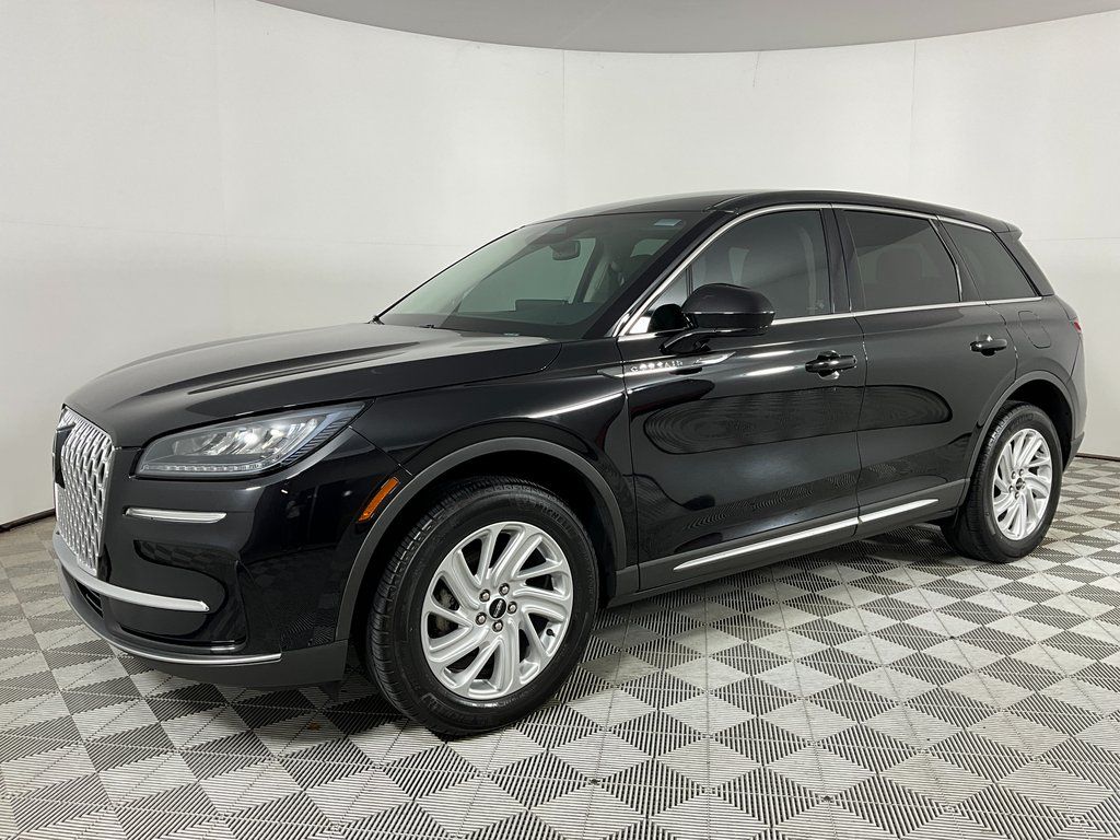 2023 Lincoln Corsair Base