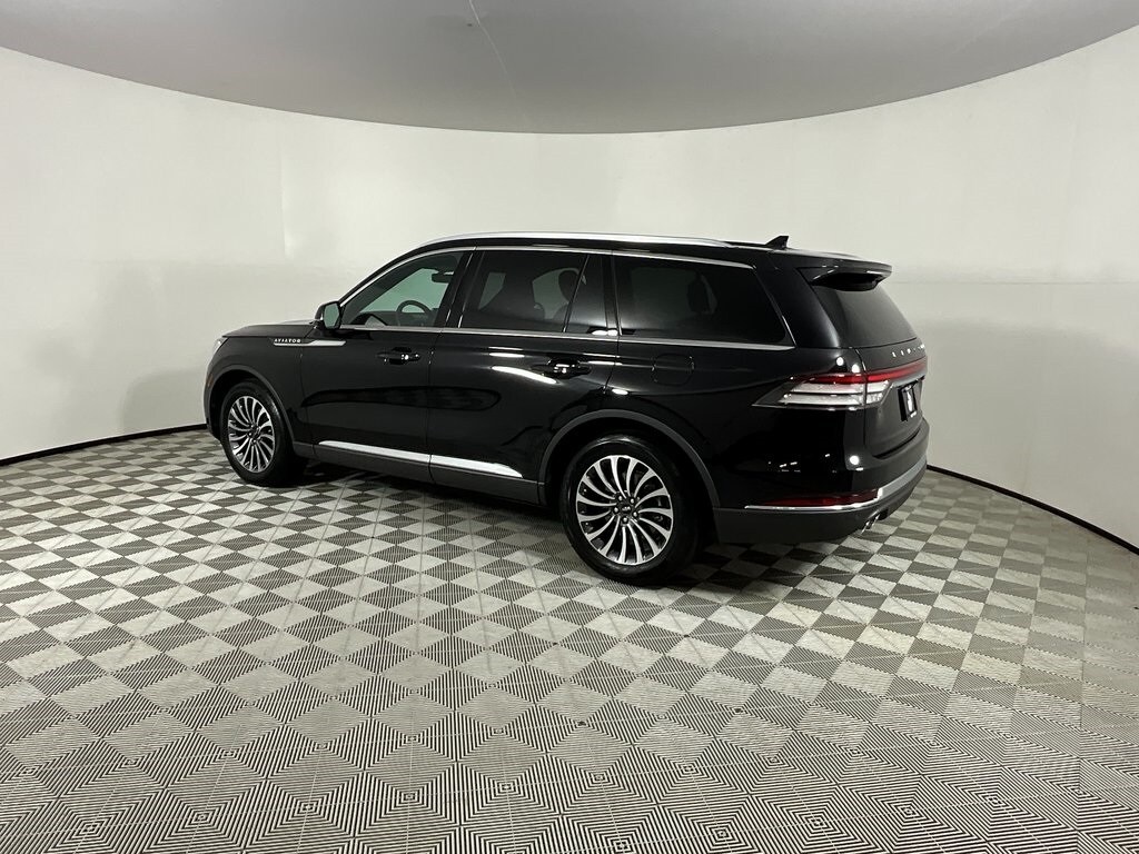 2023 Lincoln Aviator Reserve photo 3