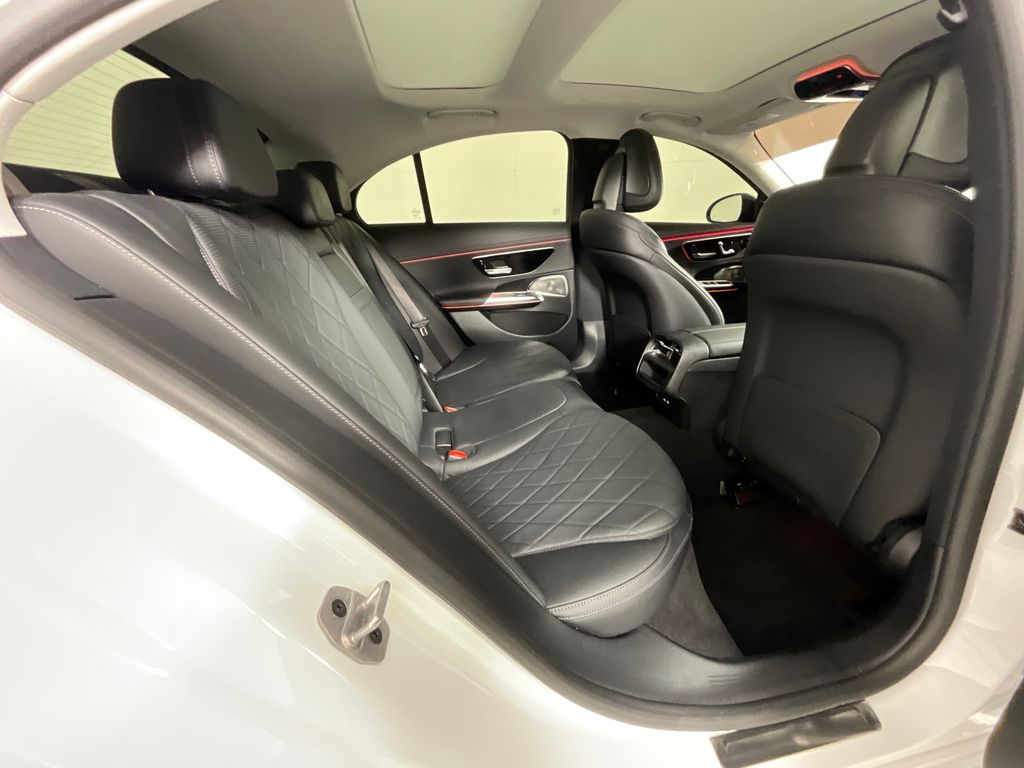 2024 Mercedes-Benz E-Class E350 - Photo 24