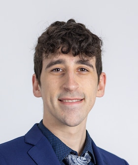 Staff member Sebastian Mohadeb from 58ebaa728346