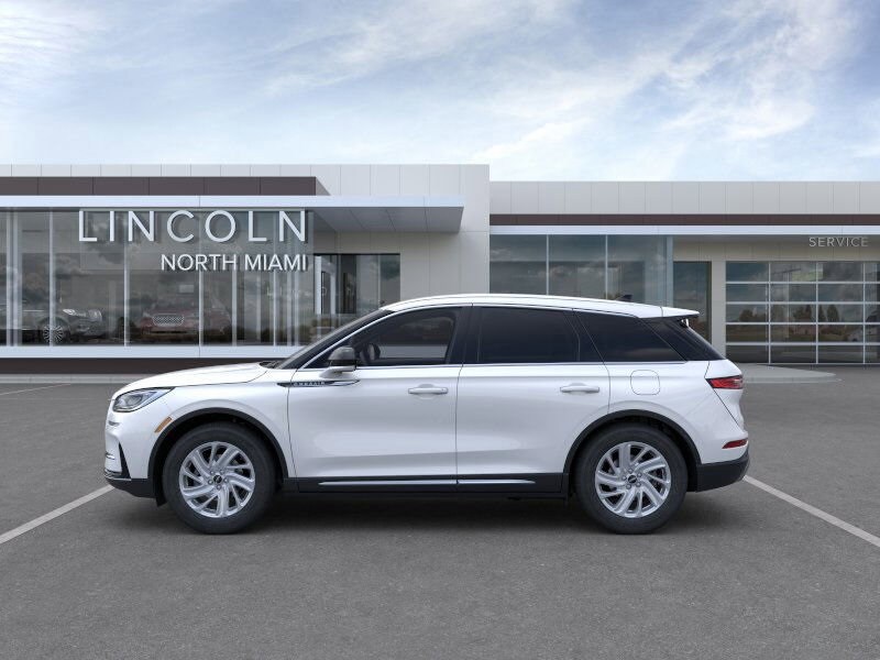 2025 Lincoln Corsair Premiere photo 3