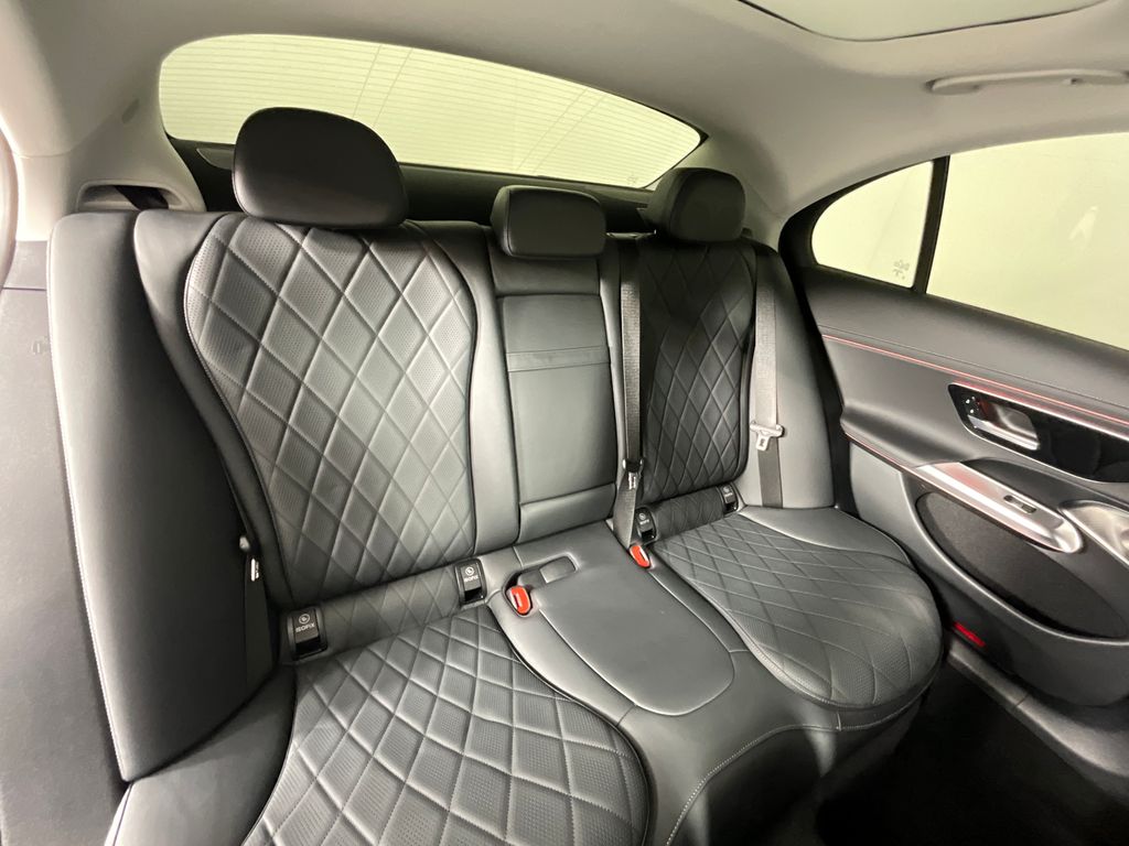 2024 Mercedes-Benz E-Class E350 - Photo 23