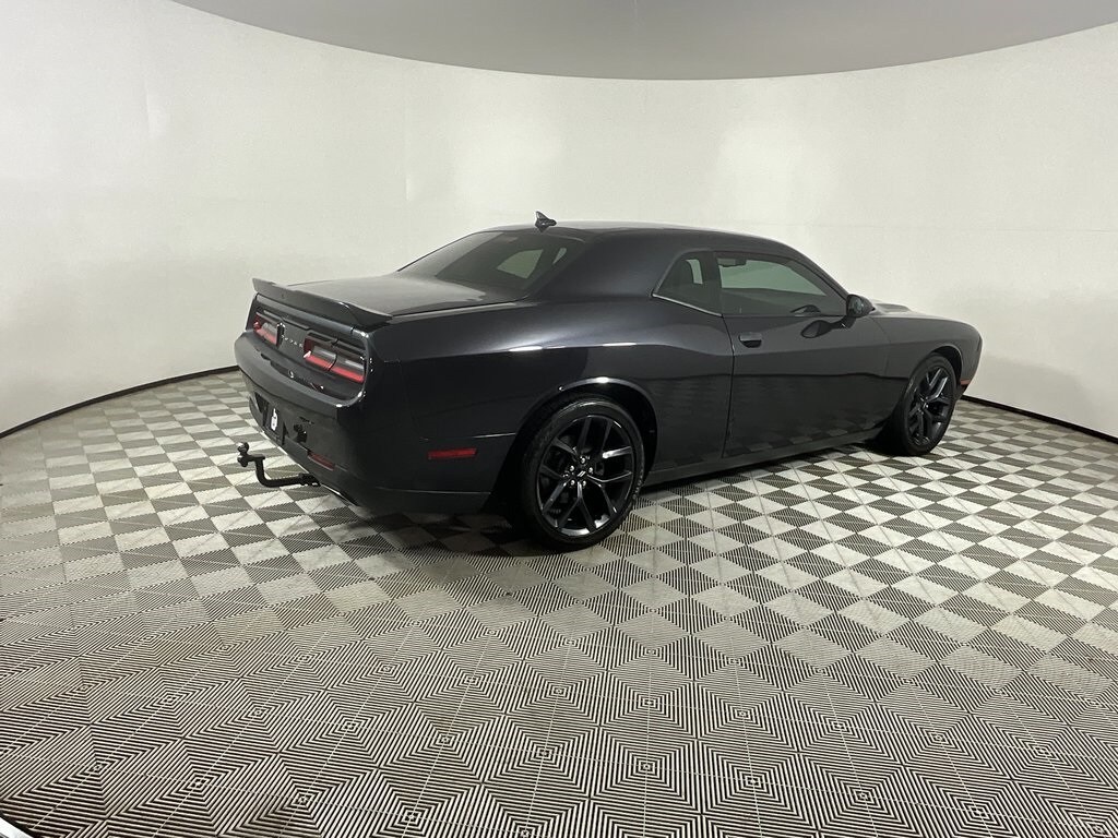 2019 Dodge Challenger SXT photo 4