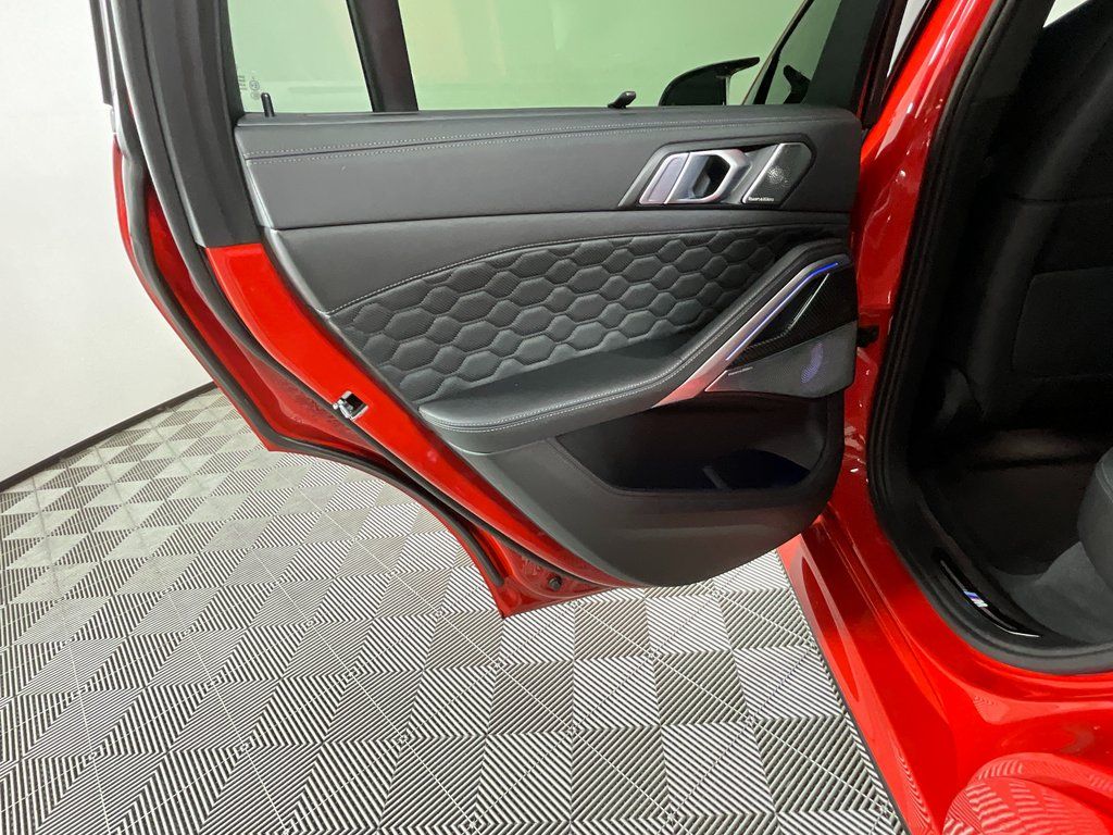 2025 BMW X6 M X6 M - Photo 26