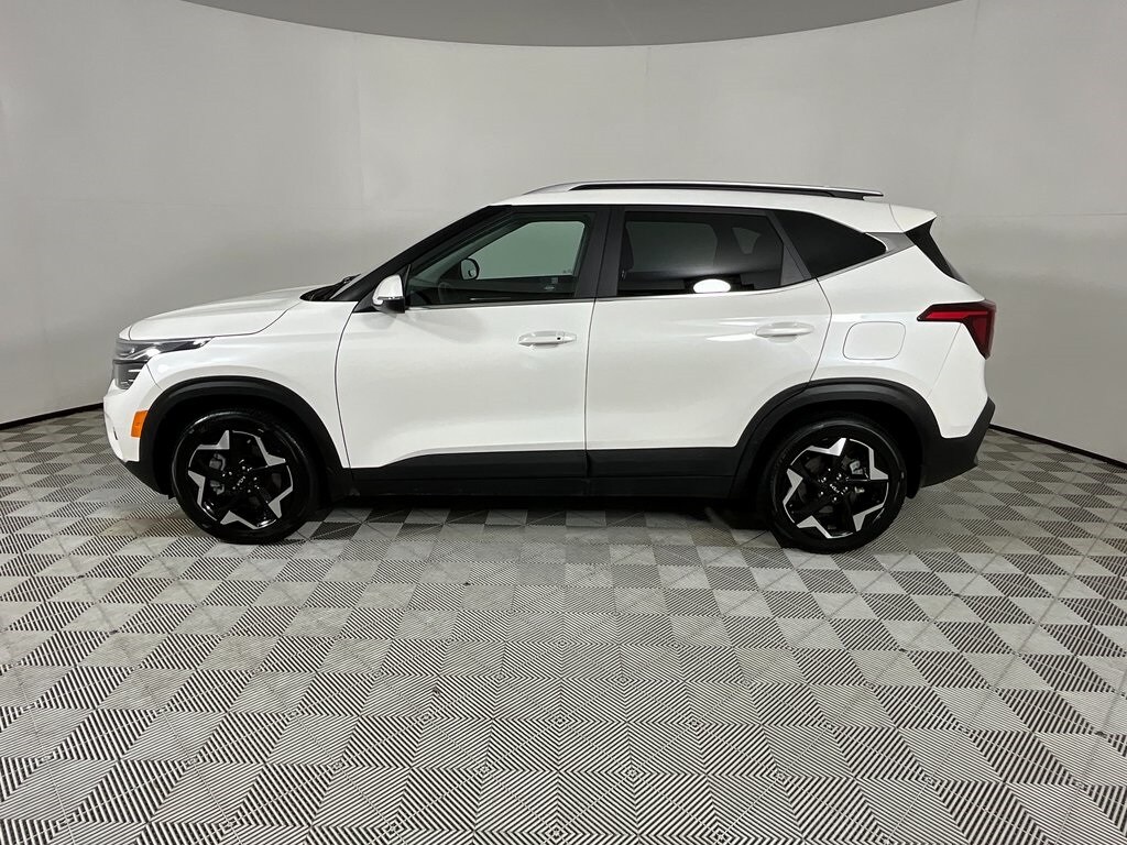 KNDERCAA1R7570940