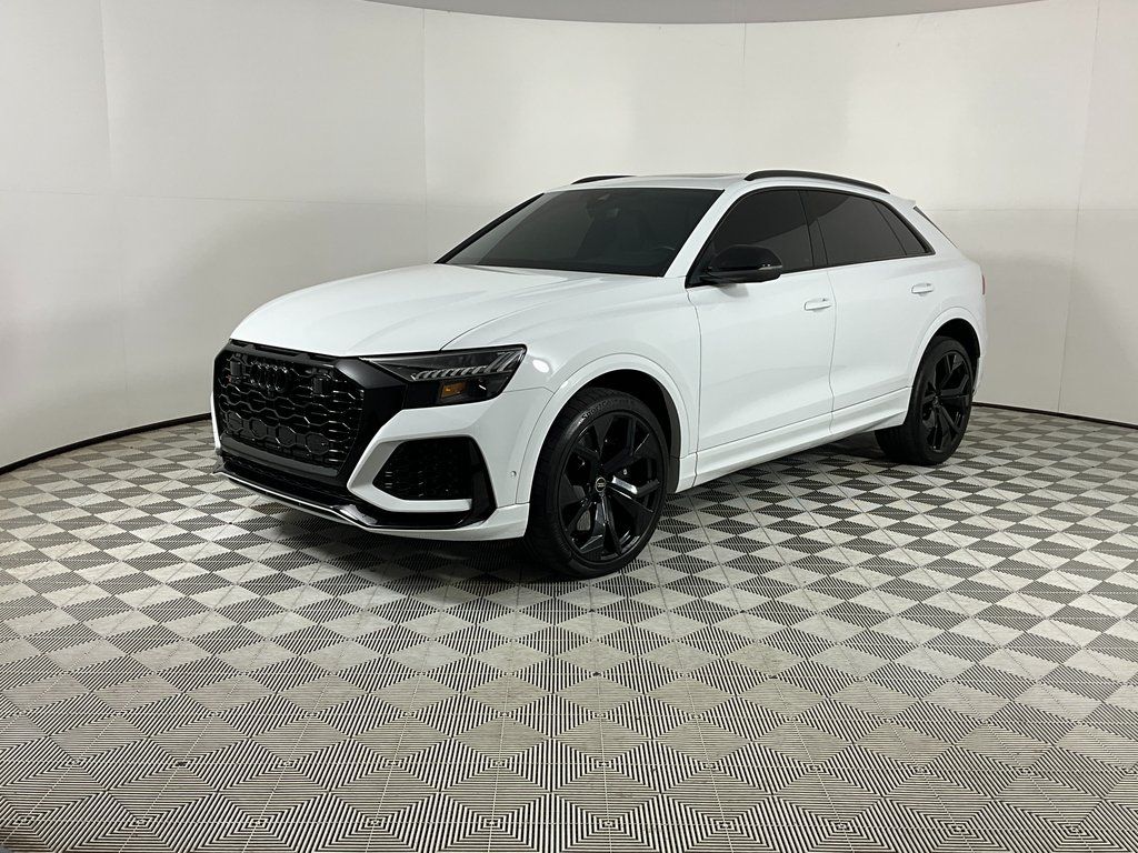 2023 Audi RS Q8 Base