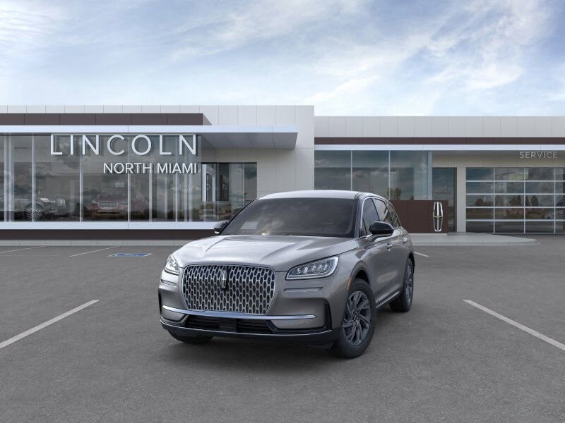 2025 Lincoln Corsair Premiere photo 2