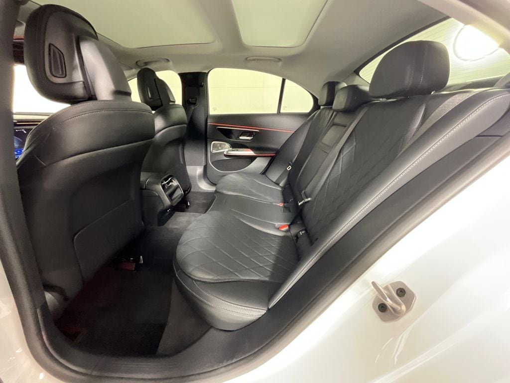 2024 Mercedes-Benz E-Class E350 - Photo 26