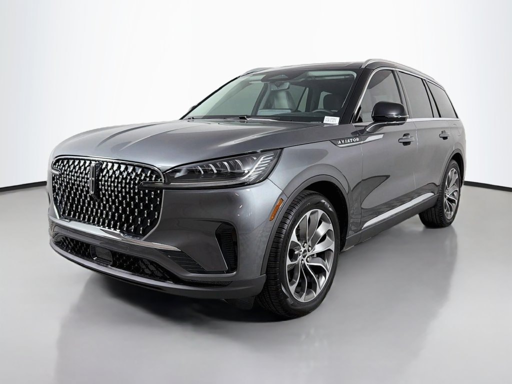 Asher Gray Metallic Clearcoat 2027 Lincoln Aviator SUV / Crossover Rear-Wheel Drive Automatic