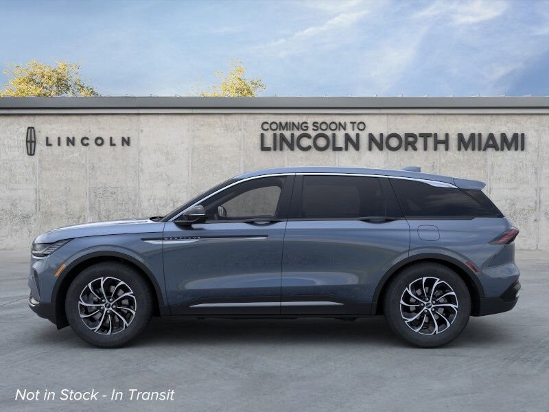 2025 Lincoln Nautilus Premiere photo 3