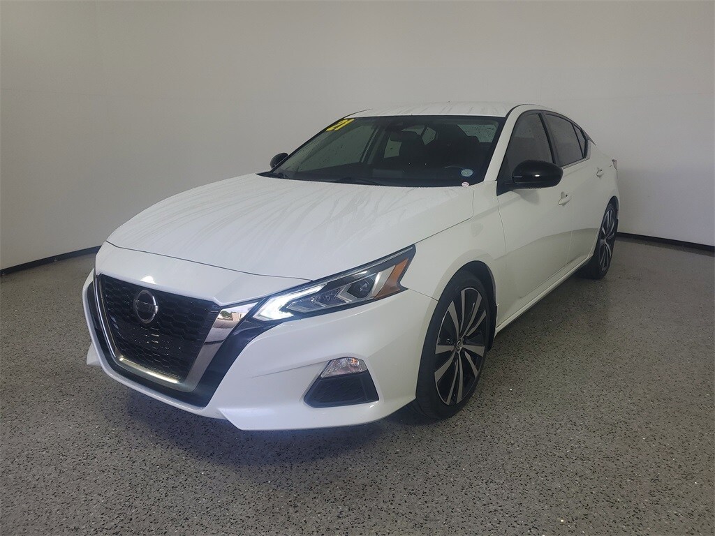 Used 2021 Nissan Altima 2.5 SR Sedan