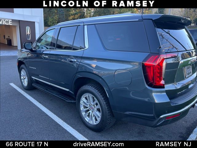 2021 Gmc Yukon SLT photo 2