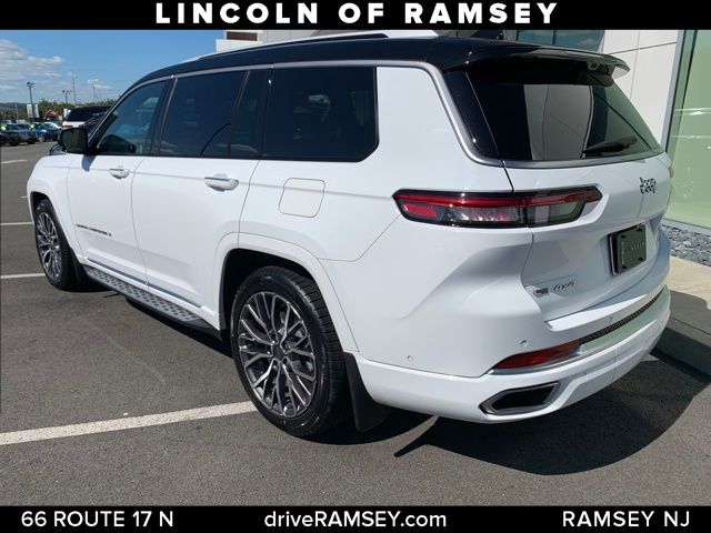 2021 Jeep Grand Cherokee L Summit Reserve photo 3