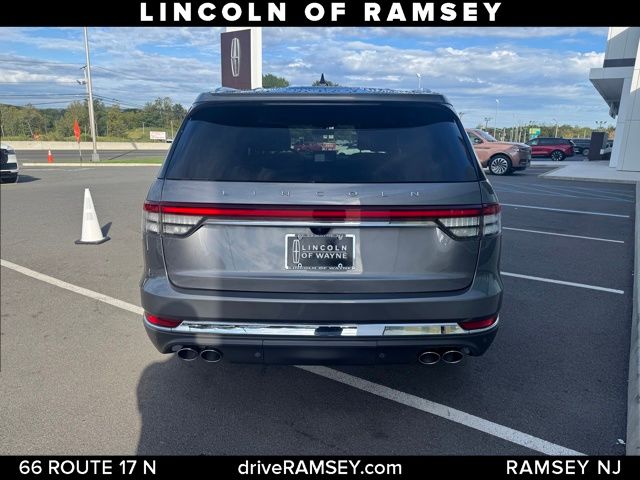 2022 Lincoln Aviator Reserve photo 4