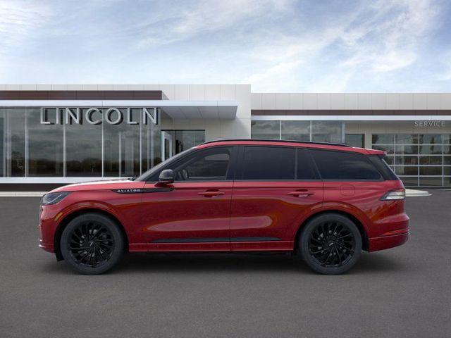 2025 Lincoln Aviator Reserve photo 3
