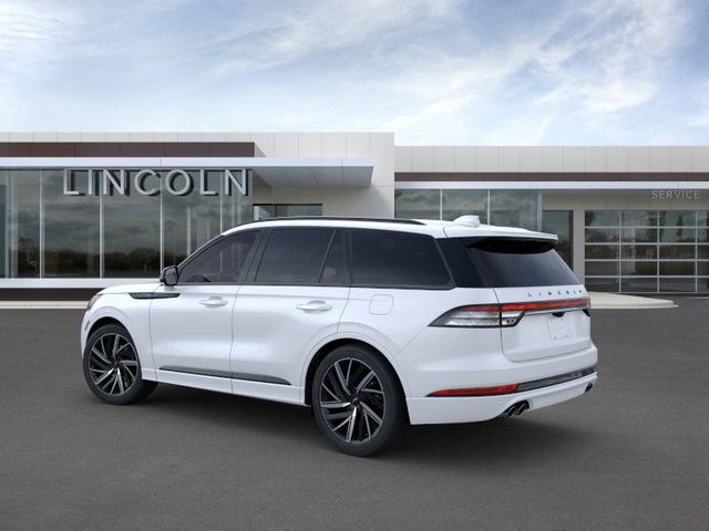 2025 Lincoln Aviator Black Label photo 4