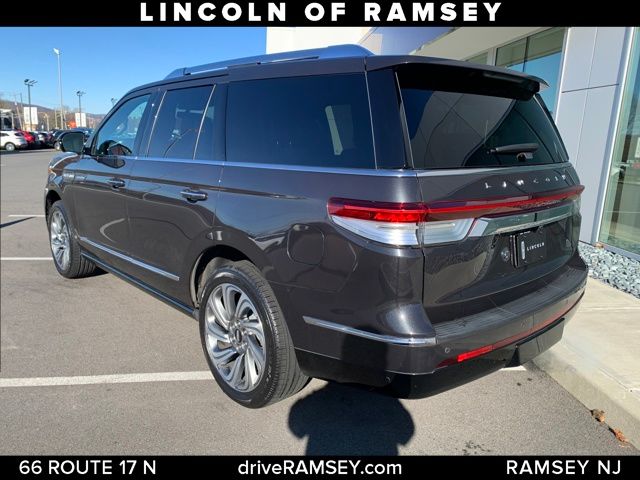 2023 Lincoln Navigator Reserve photo 3